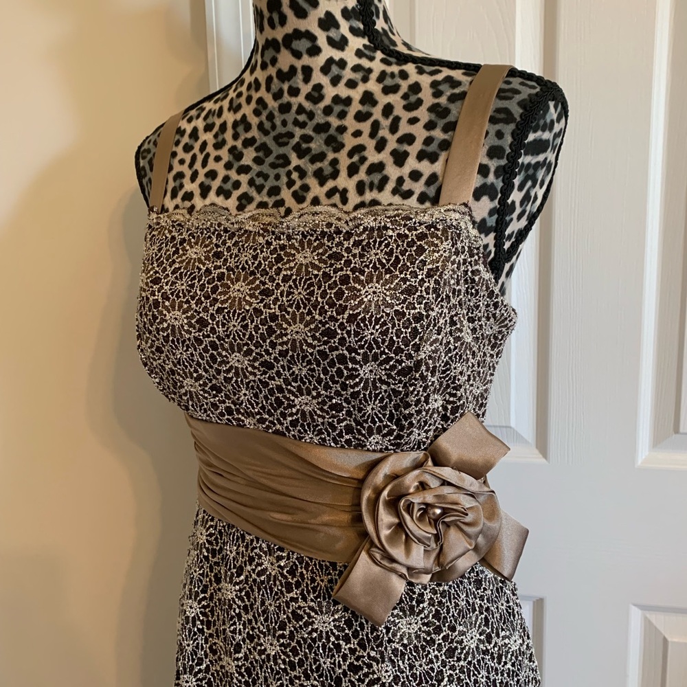 R&M Richards Lace Cocktail Dress with Jacket. NWT.